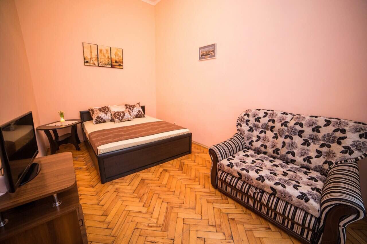 Apartment On Teatralna 7 Львів Екстер'єр фото